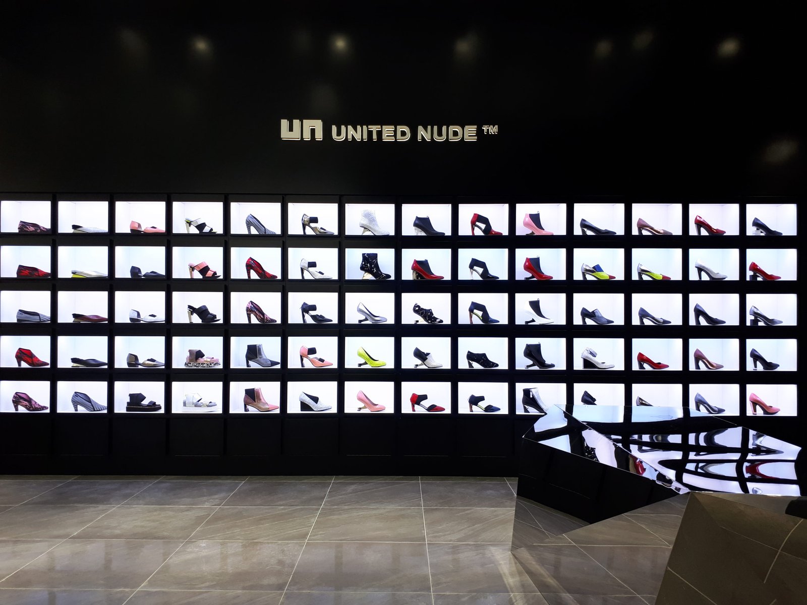 United Nude, shoes, amsterdam one of the 5 must visit boutiques in Nine Streets