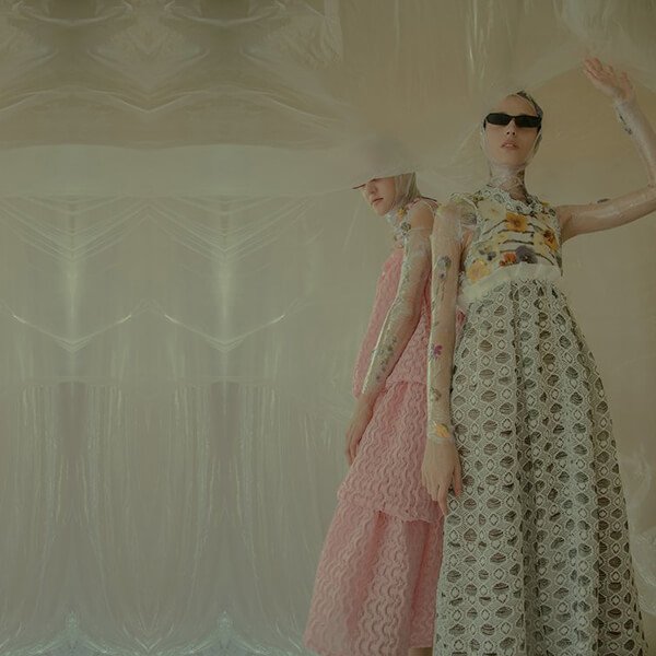 Discover experimental luxury Laviate