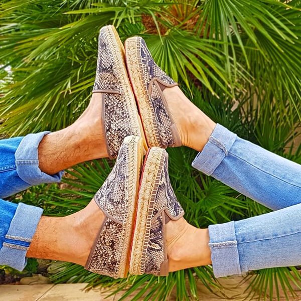 Discover chic espadrilles by Espradilles St Tropez
