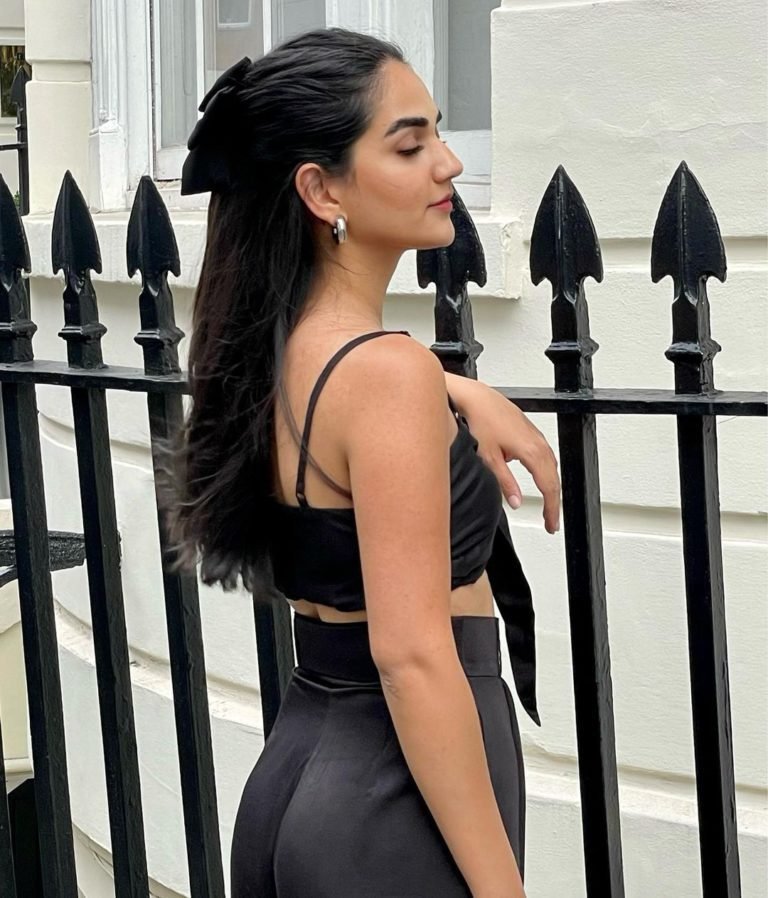 karma dhingra, anisa sojka