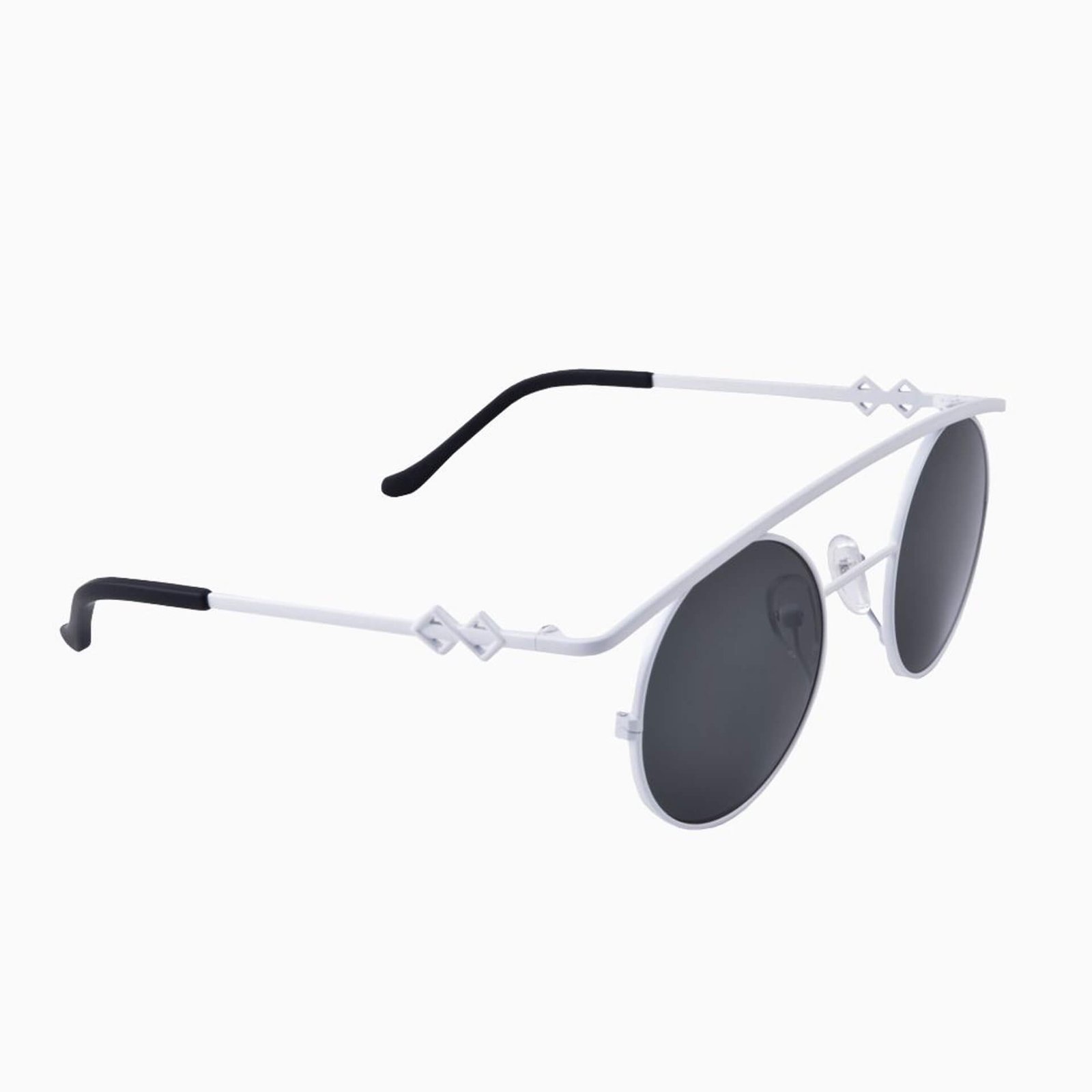 retro xl white 1 (1)