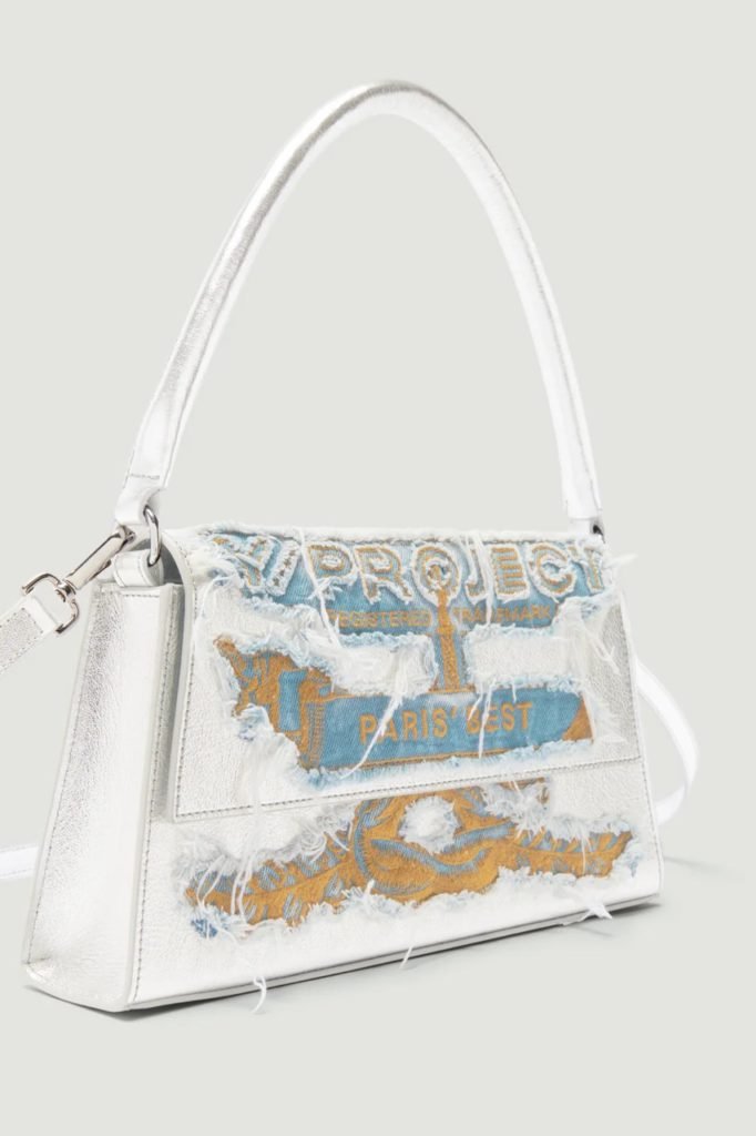 portarit of a handbag from one of the best boutiques of brussels