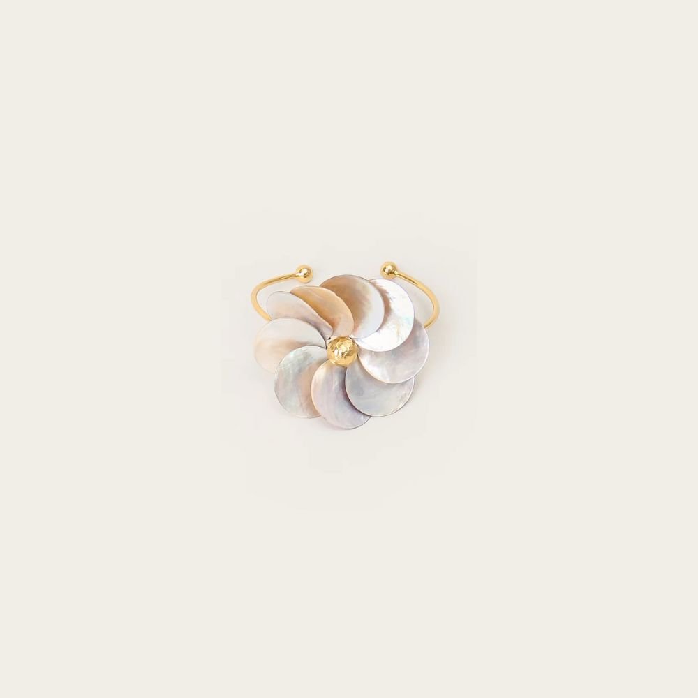 Vanina B-Fleur De Shells Bracelet - White (1)
