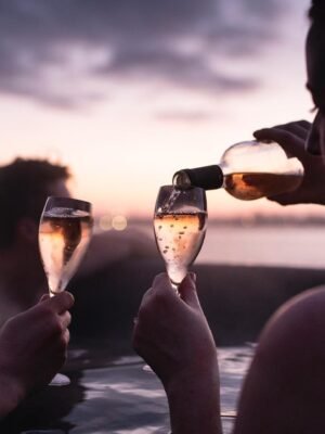 105610023_945654769213614_5808759012105499184_n