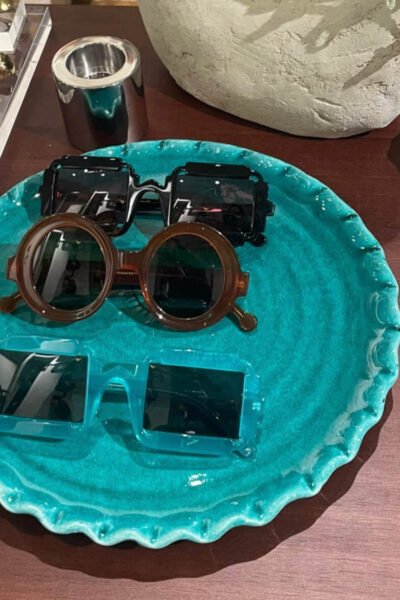 DELARGE sunglasses displayed beautifully.