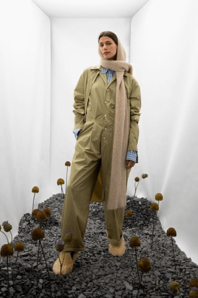 HOPE full beige outfit.