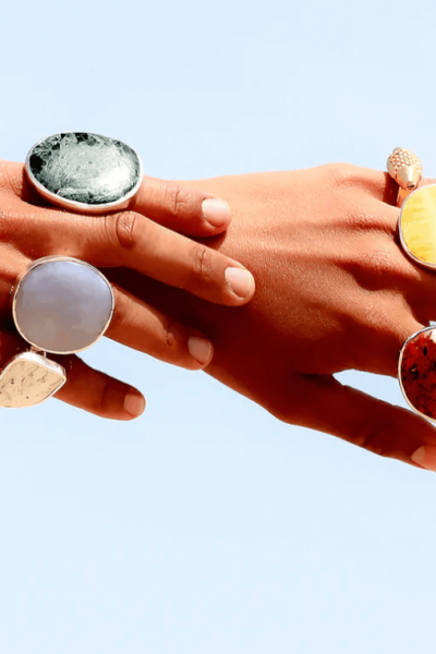 TOHUM colourful round rings.